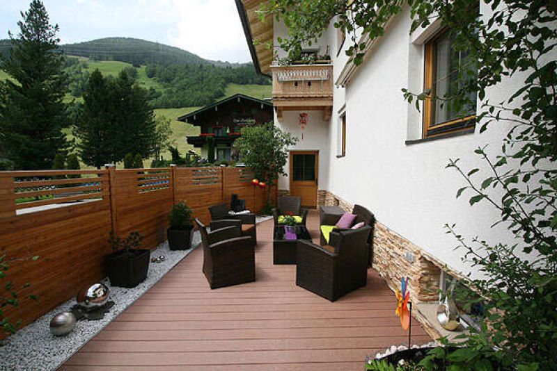 Sonnenterrasse im Gästehaus die geislerin in Tirol