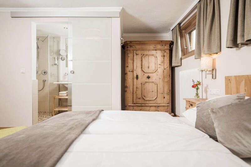 Doppelbettzimmer im Gästehaus die geislerin im Zillertal