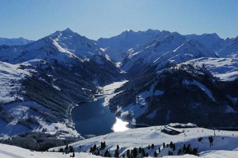 Durlassboden Stausee im Winter im Zillertal